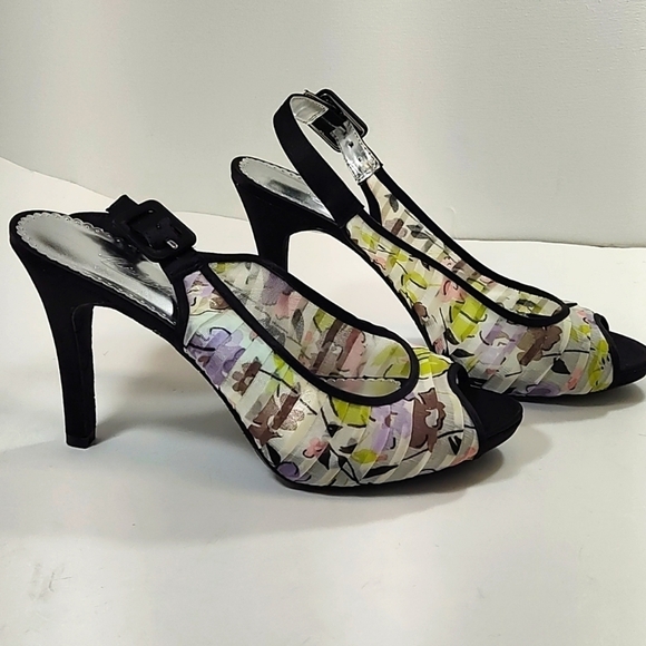 Michaelangelo Shoes - Michaelangelo shoes floral peep toes sling back shoes Size: 8M
